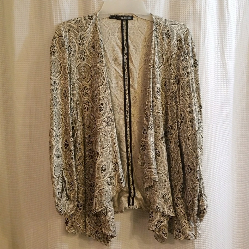NWOT. Never worn light weight shrug/jacket